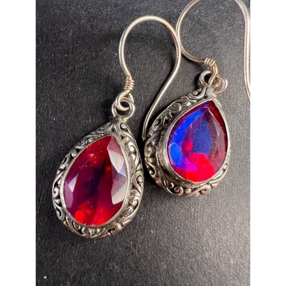 Volcanic Quartz Bali style sterling silver teardrop earrings - Picture 1 of 16